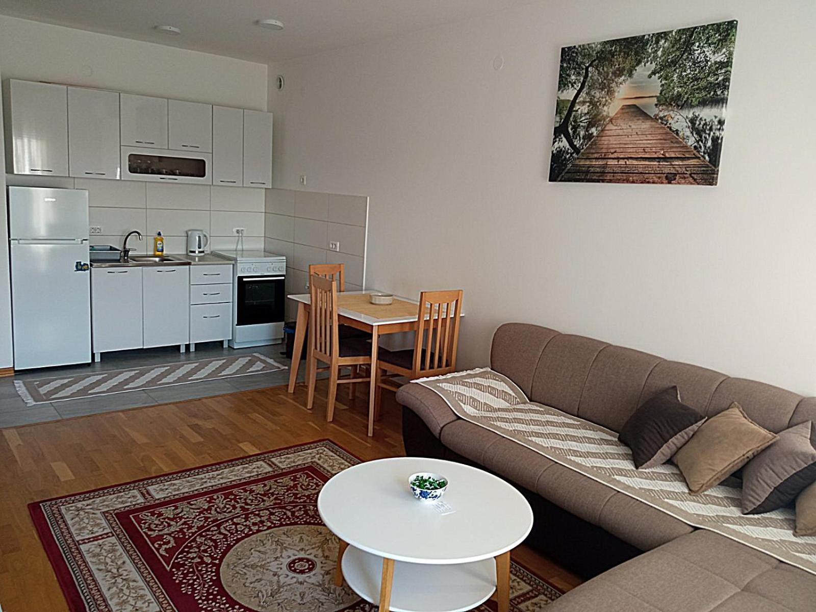 Apartman Renta *